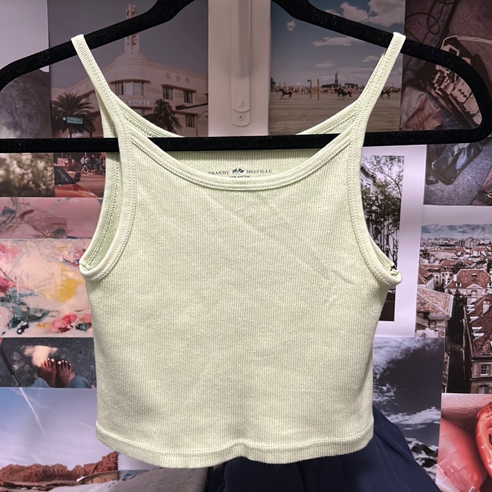 Brandy Melville Cropped Tank